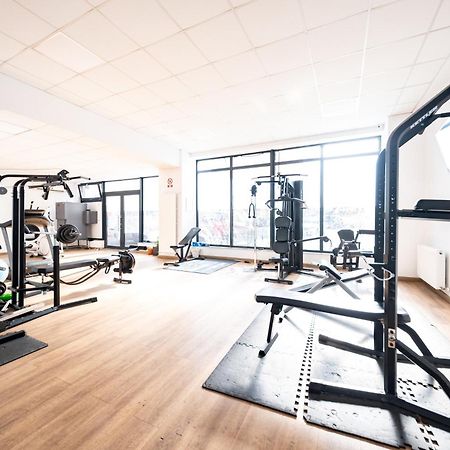 The Golden Studio - With Free Gym Βουκουρέστι Εξωτερικό φωτογραφία